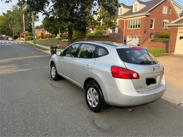 2009 Nissan rogue Awd 73k miles - $2,900 (Staten Island)63469753894403123