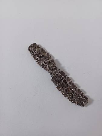 Silver marcasite ladies 7" bracelet. - $85 (richmond / seacliff)63471456382593122
