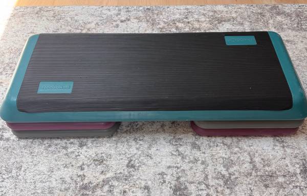 Reebok Stepper and risers 1
