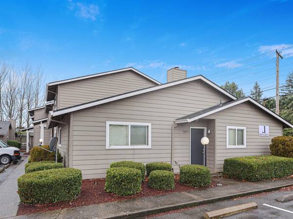 $1,850 / 3br - Extra Storage, Storage Space, Quiet Community, Big City Proximity (SE Portland)63615696105987121