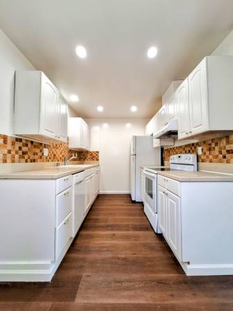$2,695 / 2br - 863ft2 - Remodeled Second Floor 2bd Unit - Pet Friendly @ 890 Burbank Dr #6 (santa clara)63940543856003122