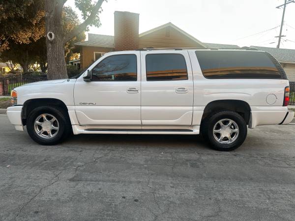 2005 GMC Yukon XL Denali AWD $3800 - $3,800 (área de South Bay)63470893441155123