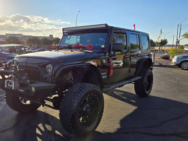 2013 Jeep Wrangler Unlimited 4X4  ( We Finance Bad Credit) - $17,999 (499DownDrives.com)63470596521347121