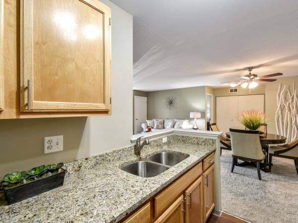 $1,835 / 2 habitaciones - 978 pies² - ¡Bienvenido a casa! (2330 Samson Way, Waukegan, IL)63846716770563123