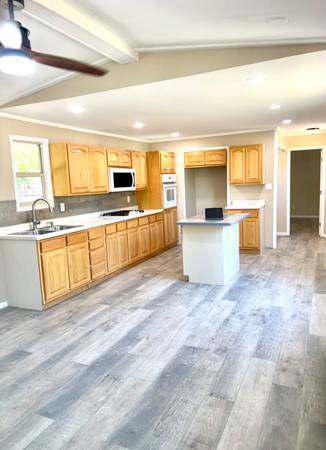 $1150.00 / 3br - 1250ft2 - Casas móviles de 3 habitaciones y 2 baños en alquiler en comunidad tranquila63861849951489120