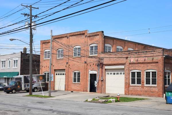 $1,600 / 1br - 1600ft2 - Commercial or Residential Apartment for Rent - Close to Downtown Cleve (Cleveland)63860363578625121