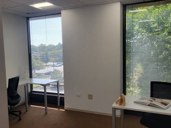 $659 Captura las vistas otoñales desde tu oficina en Lisle con 25 % DE DESCUENTO, ¡más un mes gratis! (Lisle, Wheaton, Woodridge, Warrenville)63781678346497120