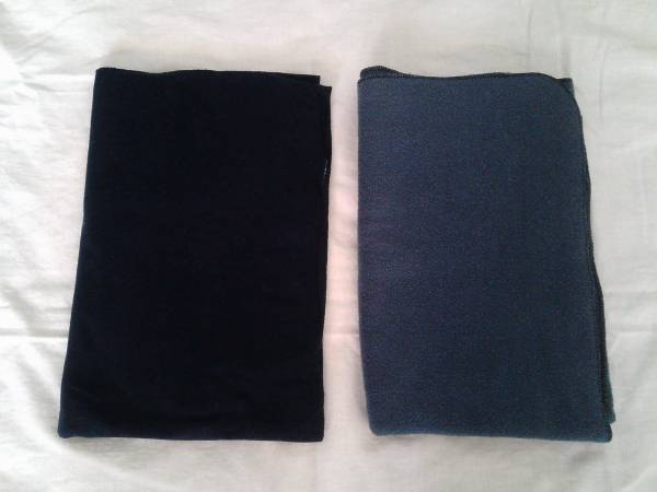 2 Small Blankets - $3.00 for Both 1