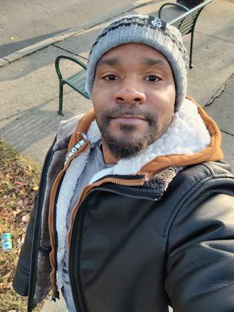 Seeking extra side work 1