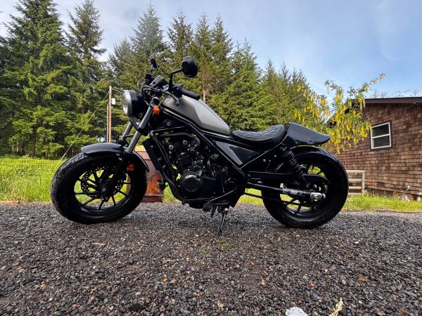 2017 Honda Rebel 500 - only 5,983 miles