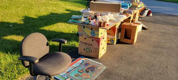 Update - Items leftover from our yard sale 3075 Dundee Road York 17406 1