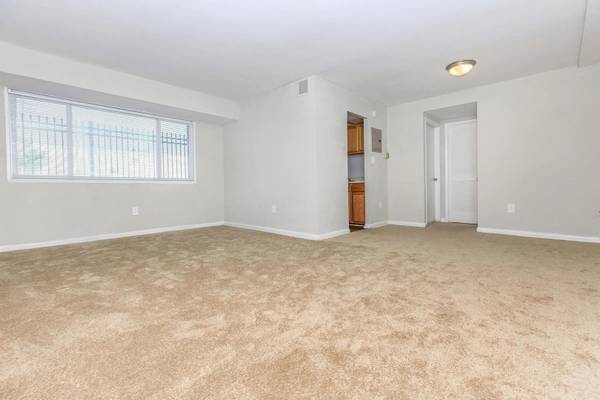 $1,570 / 2br - 850ft2 - in Suitland-Silver Hill MD, Secured Access, 2 BD (3215 Swann Pl, Suitland-Silver Hill, MD)63882464650371122