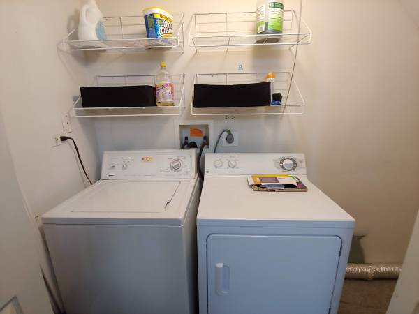 $875 / 1br - 2500ft2 - All utilities included ! A room in furnished townhouse next to IIT/ICO (Chicago / IIT , ICO)63960010909315123