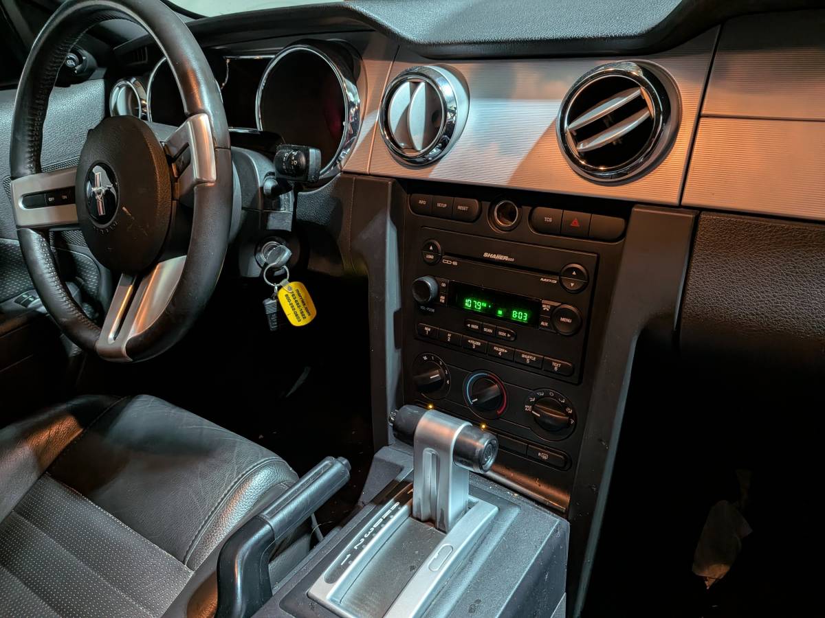 2005 mustang Gt convertible