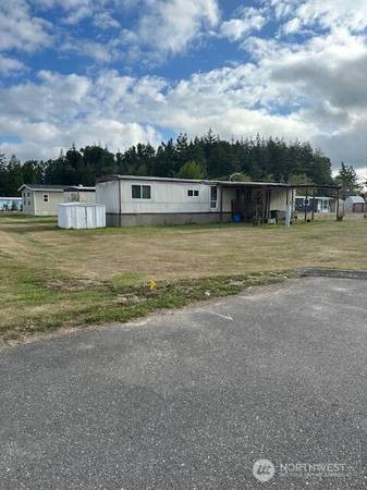 $20,000 / 2br - 840ft2 - JUST LISTED | Affordable Two-Bedroom Home With Endless Potential (Blaine)635096178557471215
