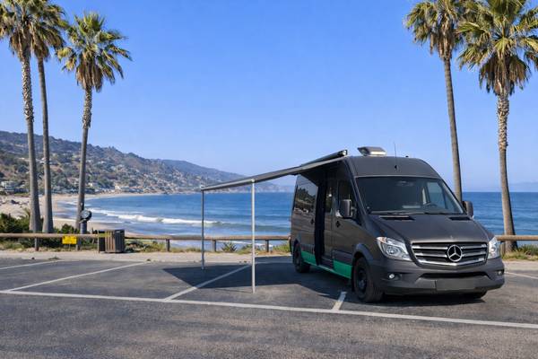 2018 Mercedes Sprinter Camper Van  2.2L Turbo Diesel Fully Equipped 1