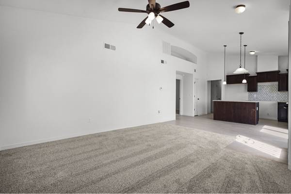 $1775.00 / 4br - 1240ft2 - Charming Single Unit in El Paso | 912 Clapham St | $1775/mo63971416863618124