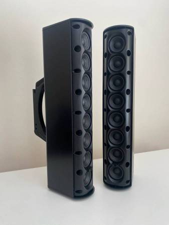 JBL CBT 50LA-1 Column Array Speakers with Wall Brackets 1