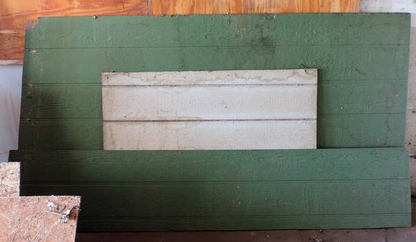 Wood scrap/ Glass/ Free - $1 (Loveland)62972002511745121