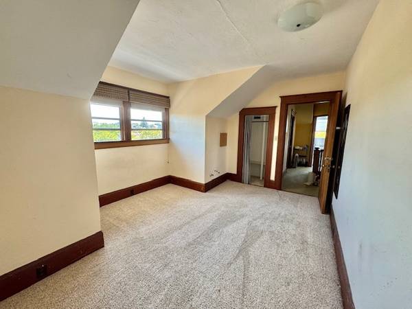 $1,300 / 1br - 140ft2 - El Corazón de Petaluma (petaluma)63657761150083122