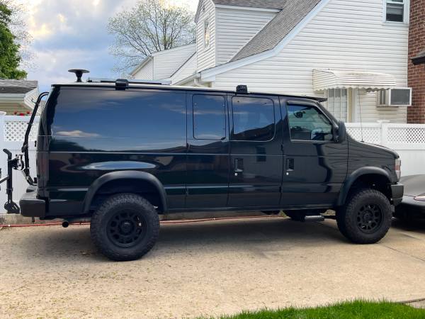 FORD E250 4X4 VAN...... NO TEXTS!!!! - $62,000 (Albertson)63614839584771120