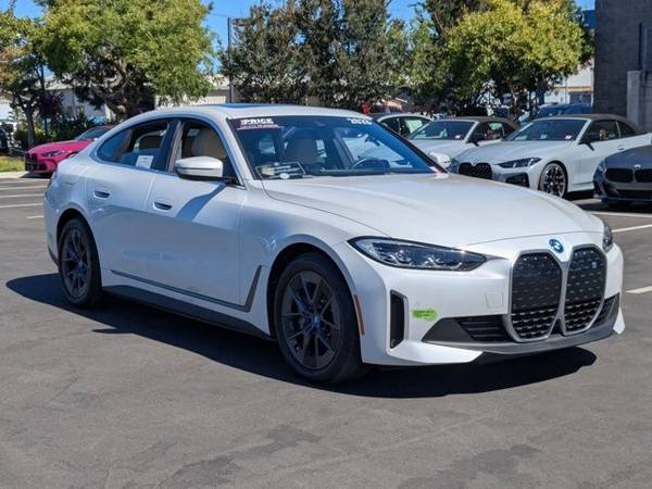 2023 BMW i4 eléctrico certificado eDrive40 Hatchback - $37,455 (Llame al *(650) 603-5776* para confirmar disponibilidad al instante)63478331759617122