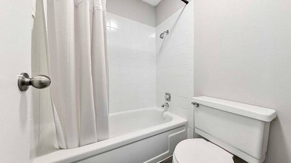 $799 / 1br - 496ft2 - 1bd 1ba, Las Vegas NV, Online Service Requests (920 Sierra Vista Dr, Las Vegas, NV)63859499401475120