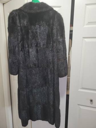 Gorgeous genuine full length fur coat 1