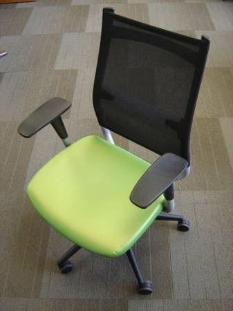 Used SitOnIt Task Chairs, Medium Green 1