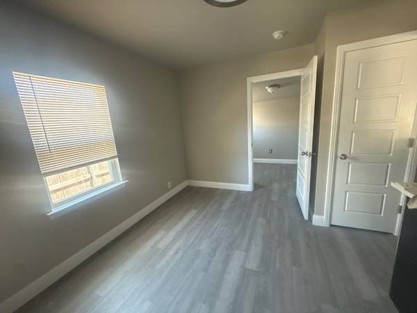 $1980.00 / 4br - 1300ft2 - 4 Bed / 1 Bath Newly Remodeled Home in Grand Prairie - $1980 / Mo63796327792129123