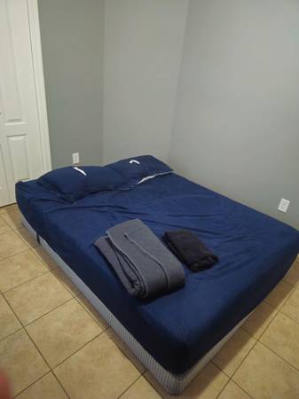 $600 Room in South Laredo63662019106561120
