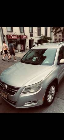 🚗 En venta: Volkswagen Tiguan SE 4Motion Turbo 2011 💵 Precio: $1,500 tal cual está - $1,500 (Nueva York)63614306542337120