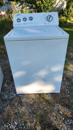 Great working whirlpool top load washer 1