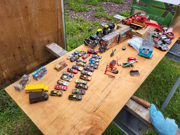 Nascar Collectible Cars 1