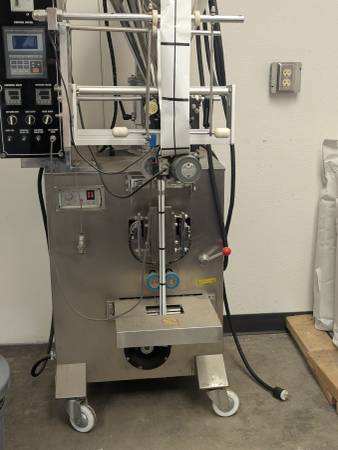 Vertical Powder Packaging machine 1