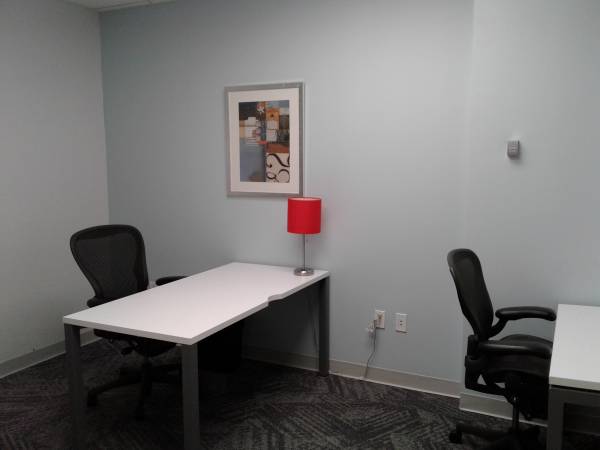 CO-WORKING OFFICE SPACE – GREAT STARTUP OPTION 1