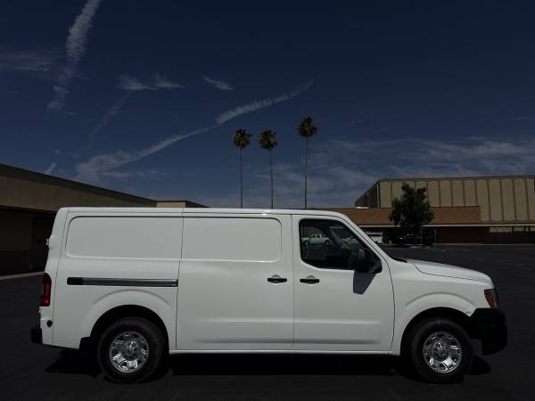 2020 Nissan NV2500 - Photo 8
