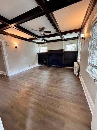 $1,595 / 3br - 1075ft2 - New Windows, Phones Answered 24 Hours a Day64013205517953123