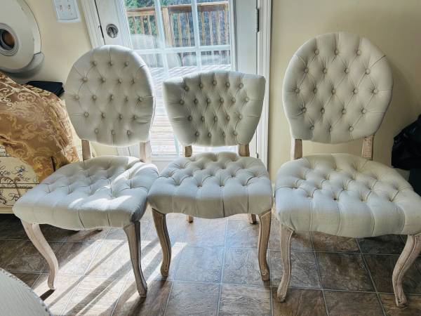 FRENCH FARMHOUSE CHAIRS 1