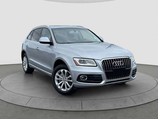 2016 Audi Q5 2.0T Premium Plus AWD 1