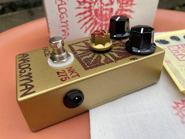 Analogman Sun Face White Dot NKT 275 Germanium Fuzz with Sun