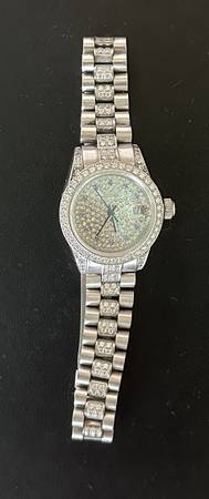 Everbright 28-Jewel Automatic Watch (for woman) 1