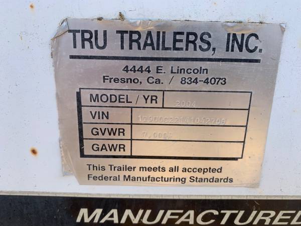 Enclosed trailer 1