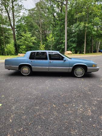 Cadillac Deville 1990 - $10,500 (Yonkers)63614836082049123
