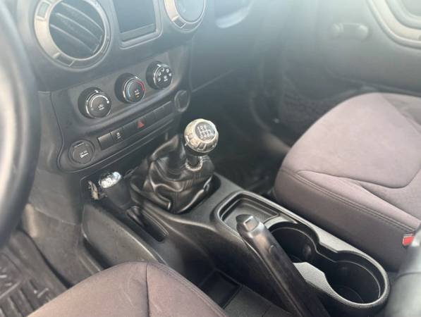 2013 Jeep Wrangler Sport - $14,99963443498286593122
