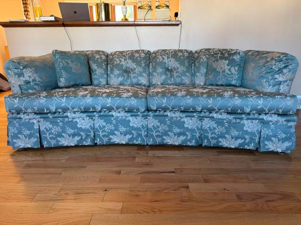 Couch set 1