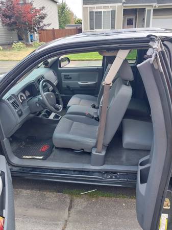 2006 Dodge Dakota - $4,50063442185833857122