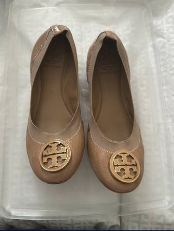 Tory Burch flats 1