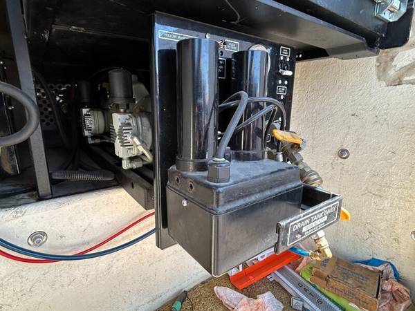 2014 RAM 4500 - Photo 11