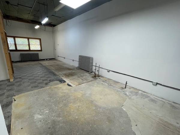 $600 / 650ft2 - art studio / creative work space (McKinley Park)64173448232065120